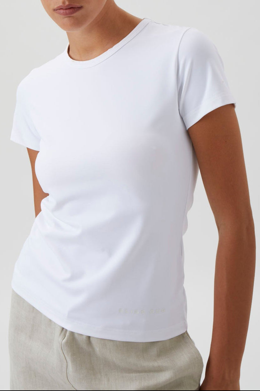 Short-Sleeve Fitted T-Shirt in Nair - White