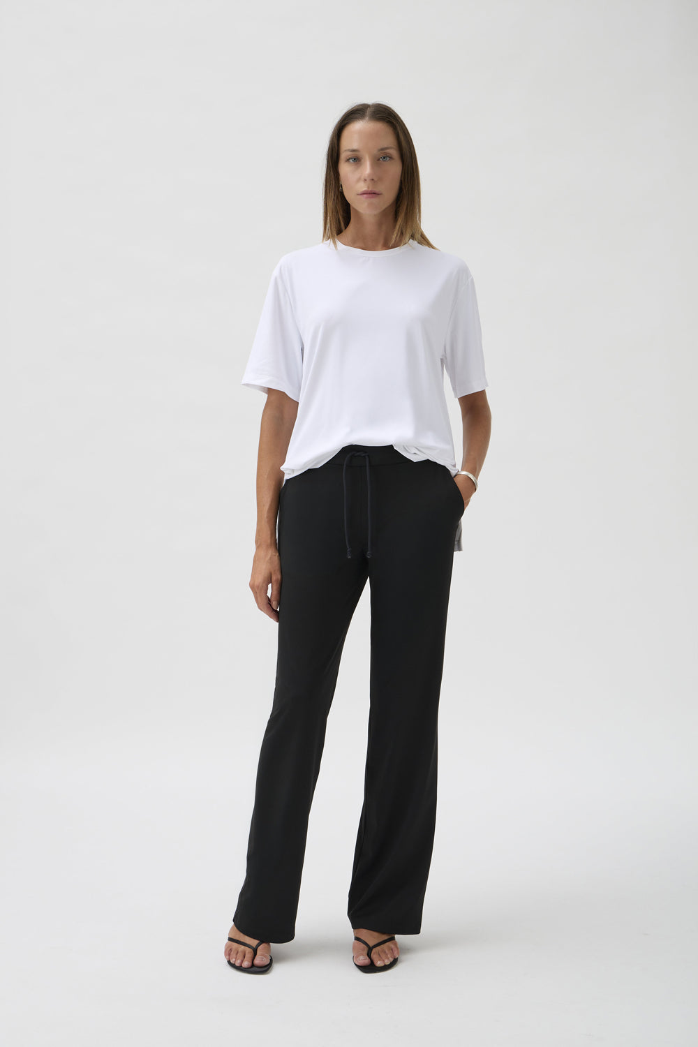 Loose Fitted Classic T-Shirt Long Sleeves in Nair – 1166ML White