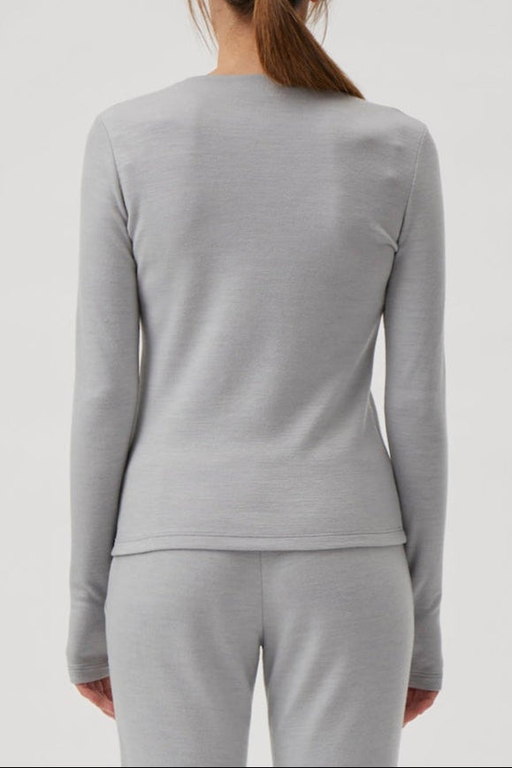 Classic T-shirt blouse detail at wrist - 1168 Light grey