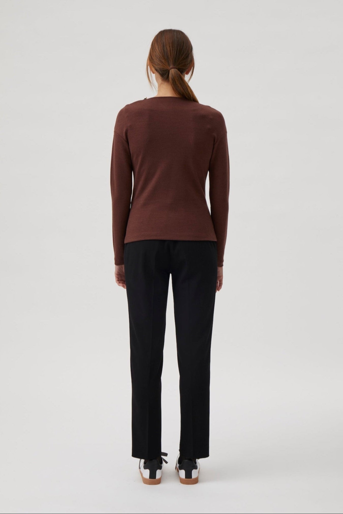 Loose fit blouse with round neck - Castagne