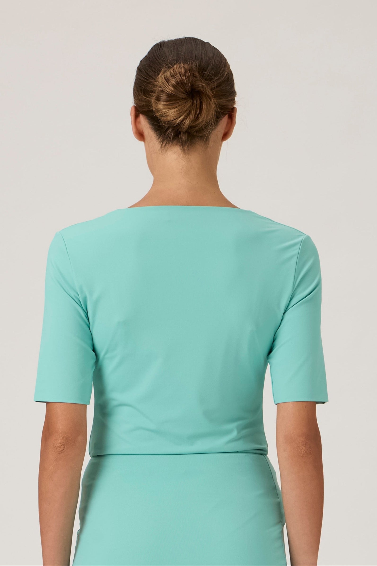 Tie-Neck blouse with ribbon and short sleeves, Verde
