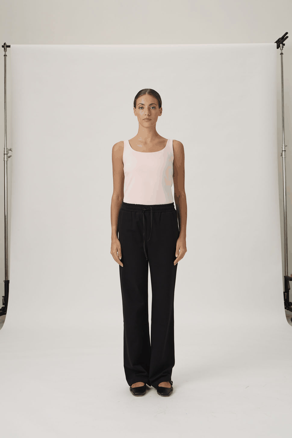 Relaxed Wide-Leg Trousers - Black