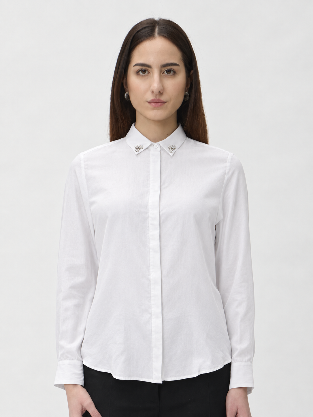 Shirt with Pin on Collar in Bormio – 2207P White
