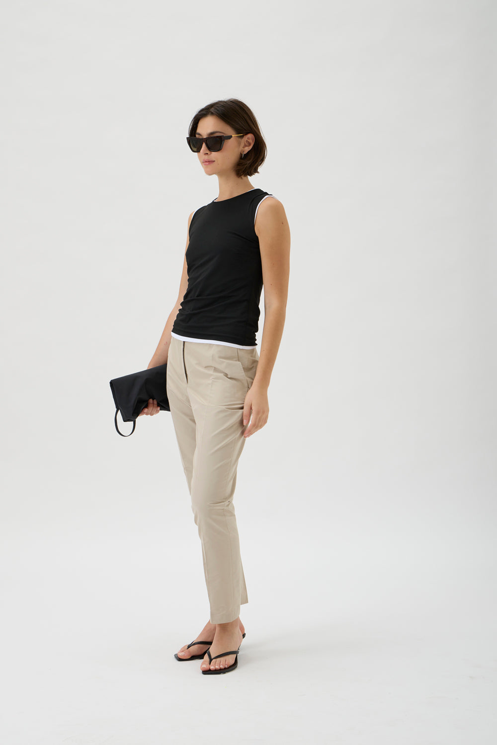 Classic Tapered Pants – 473 Canguro 473 Beige