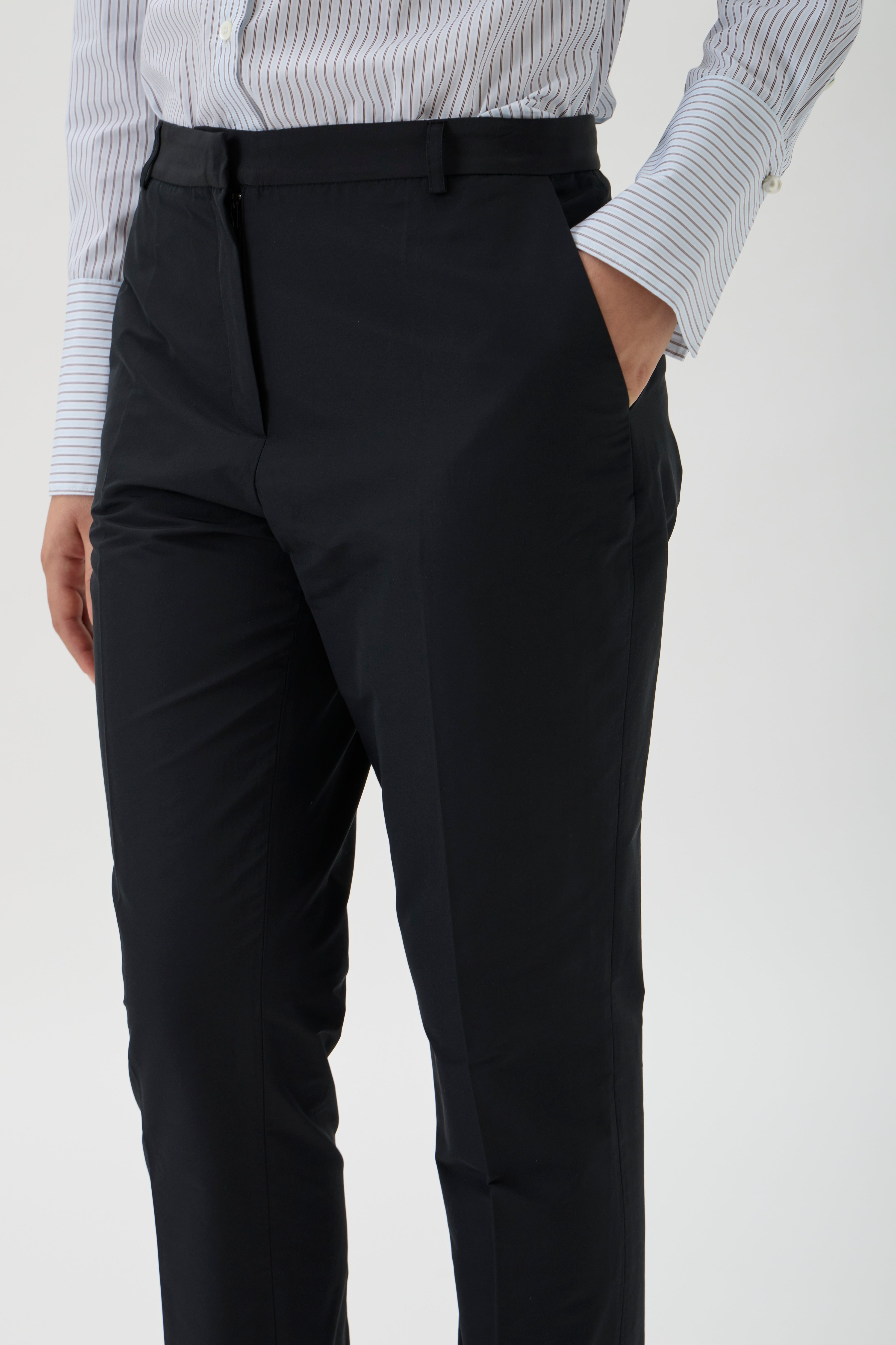 Classic Tapered Pants – 473 Canguro 473 Black