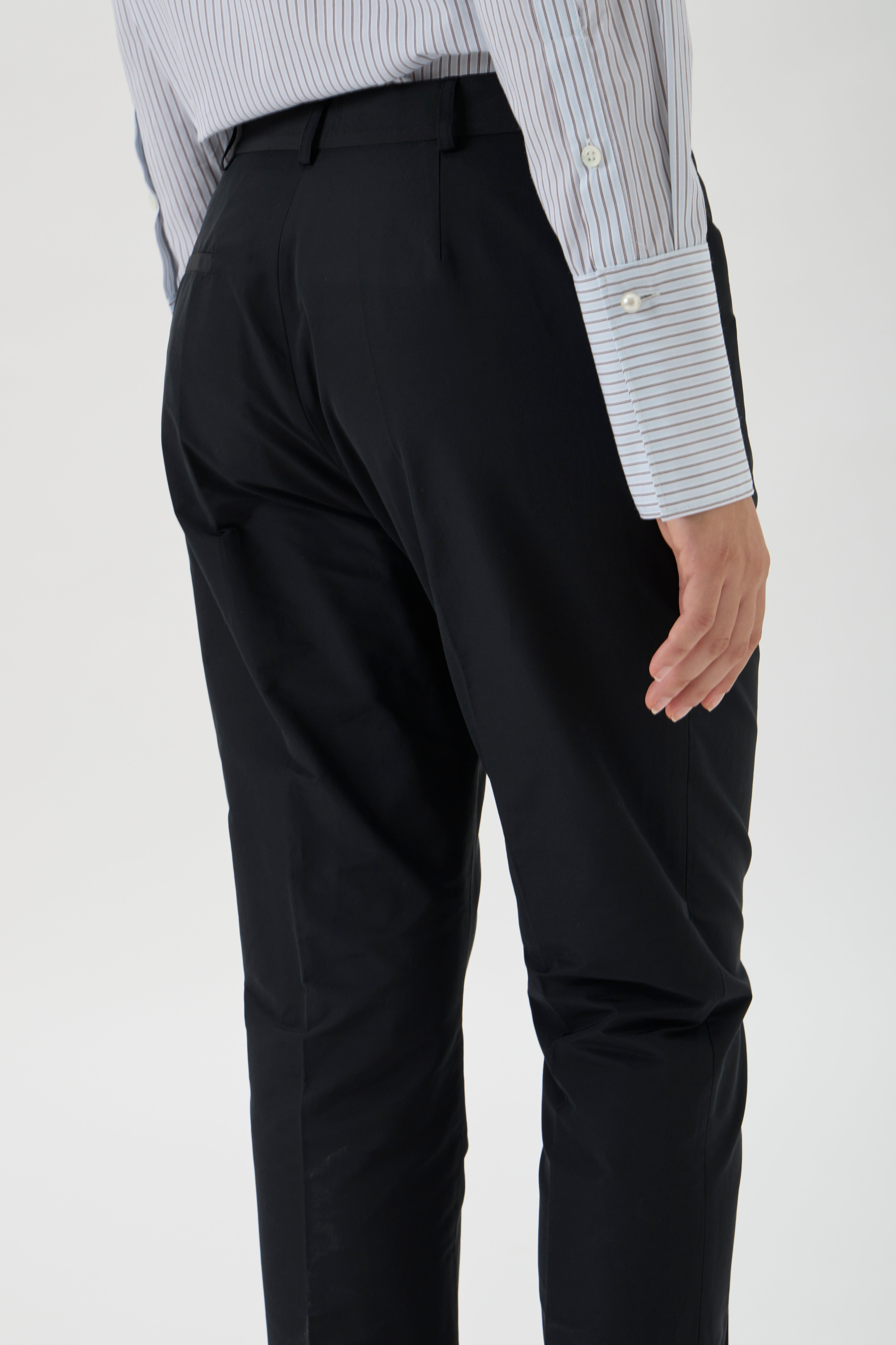 Classic Tapered Pants – 473 Canguro 473 Black