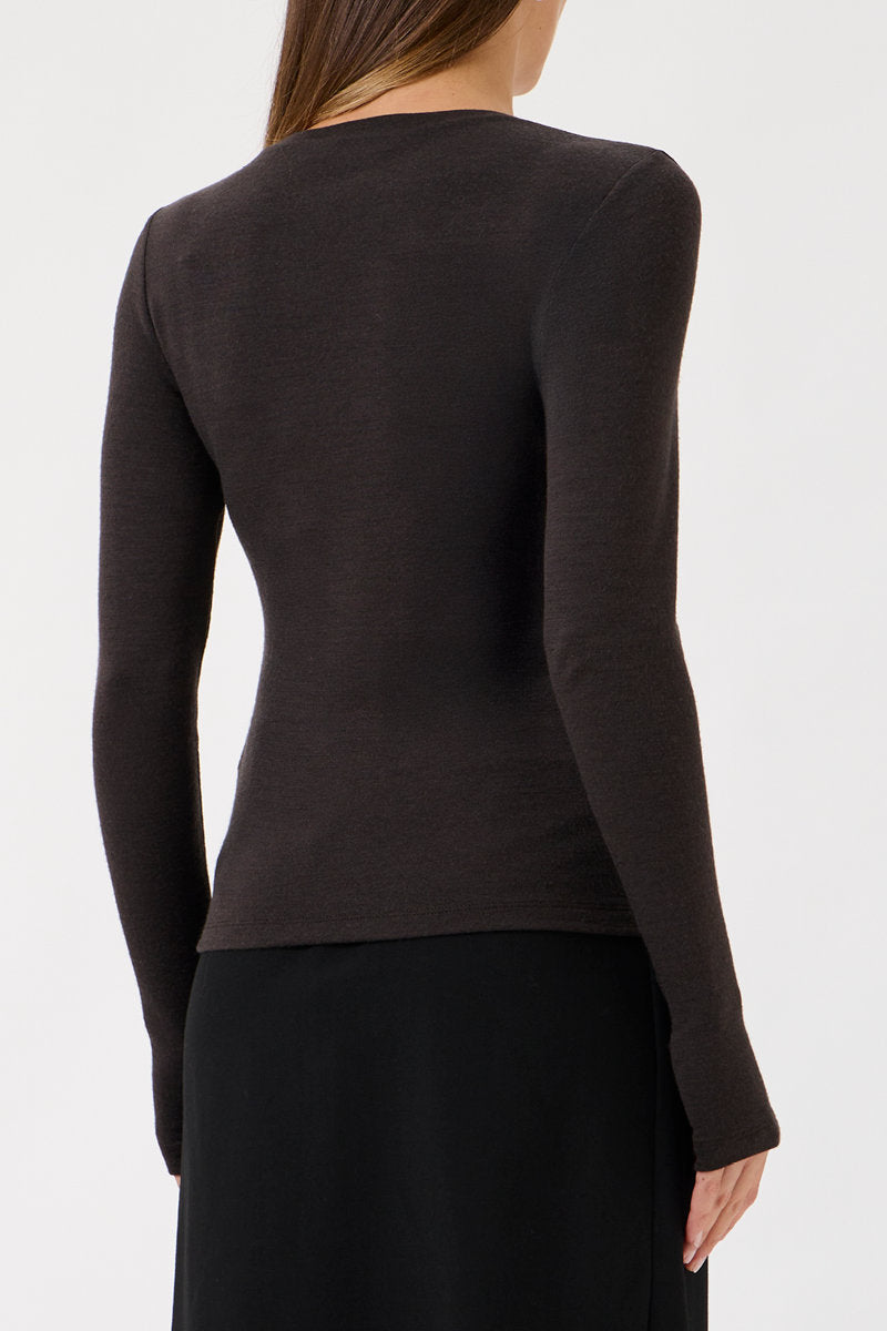 Classic T-shirt blouse detail at wrist - 1168 Cioccolato