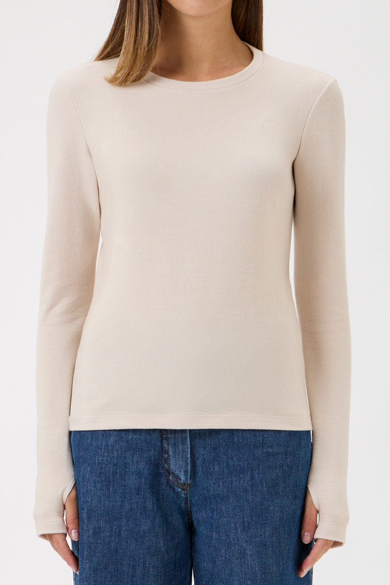 Classic T-shirt blouse detail at wrist - 1168 Cream