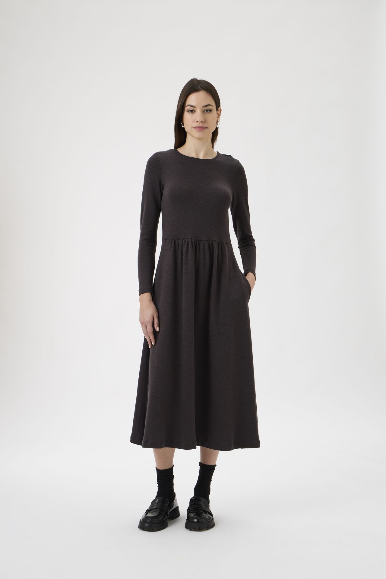 Gug Dress Open Round Neck Long Sleeves Medium - 9483 Cioccolato