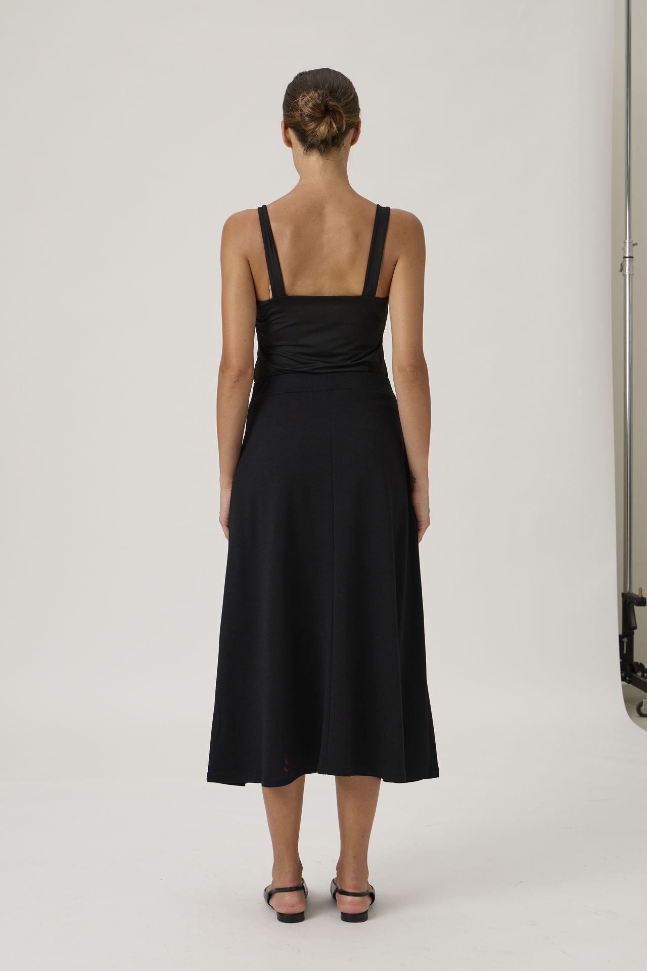 Medium Length Wide Flared Skirt - 3348 Black
