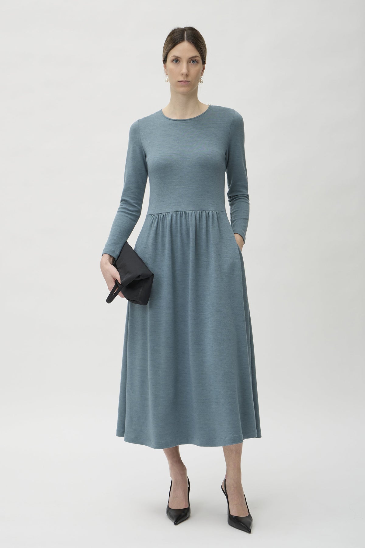 Dress Long Wrinkled at Waist in Darfo – 9483 Green Blue