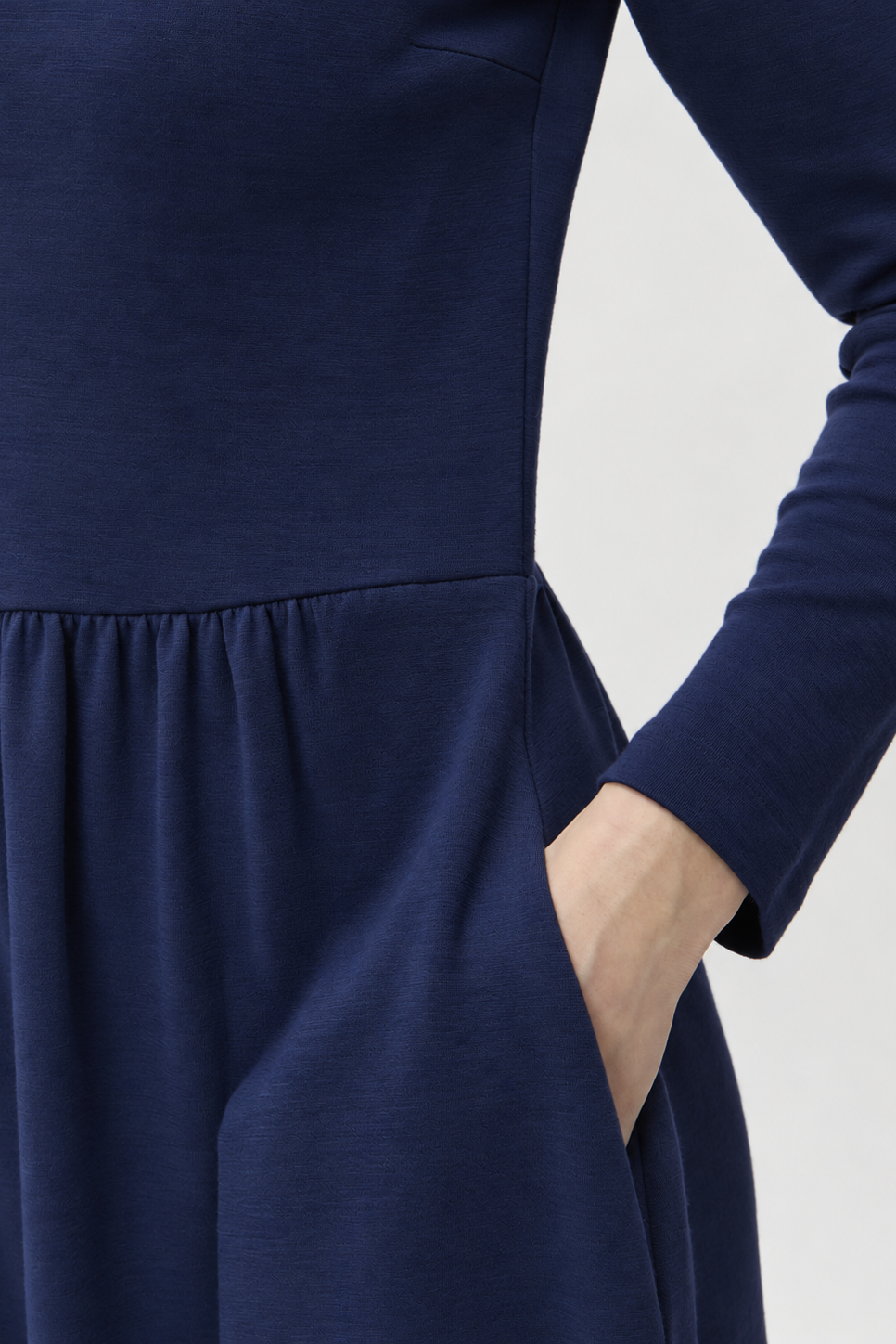 Dress Long Wrinkled at Waist in Darfo – 9483 Blue
