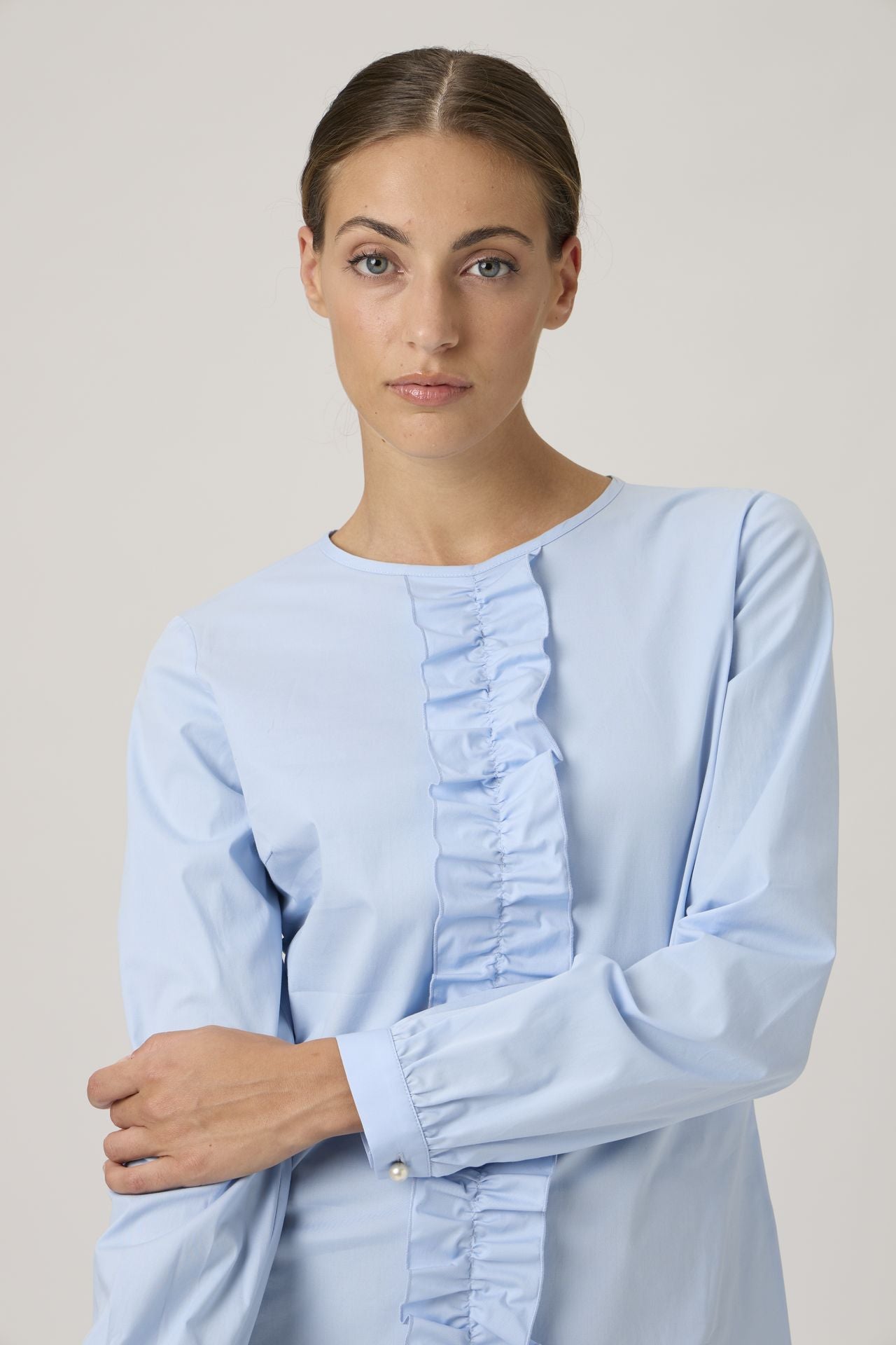 Classic blouse with ruffles - 208 Azurro