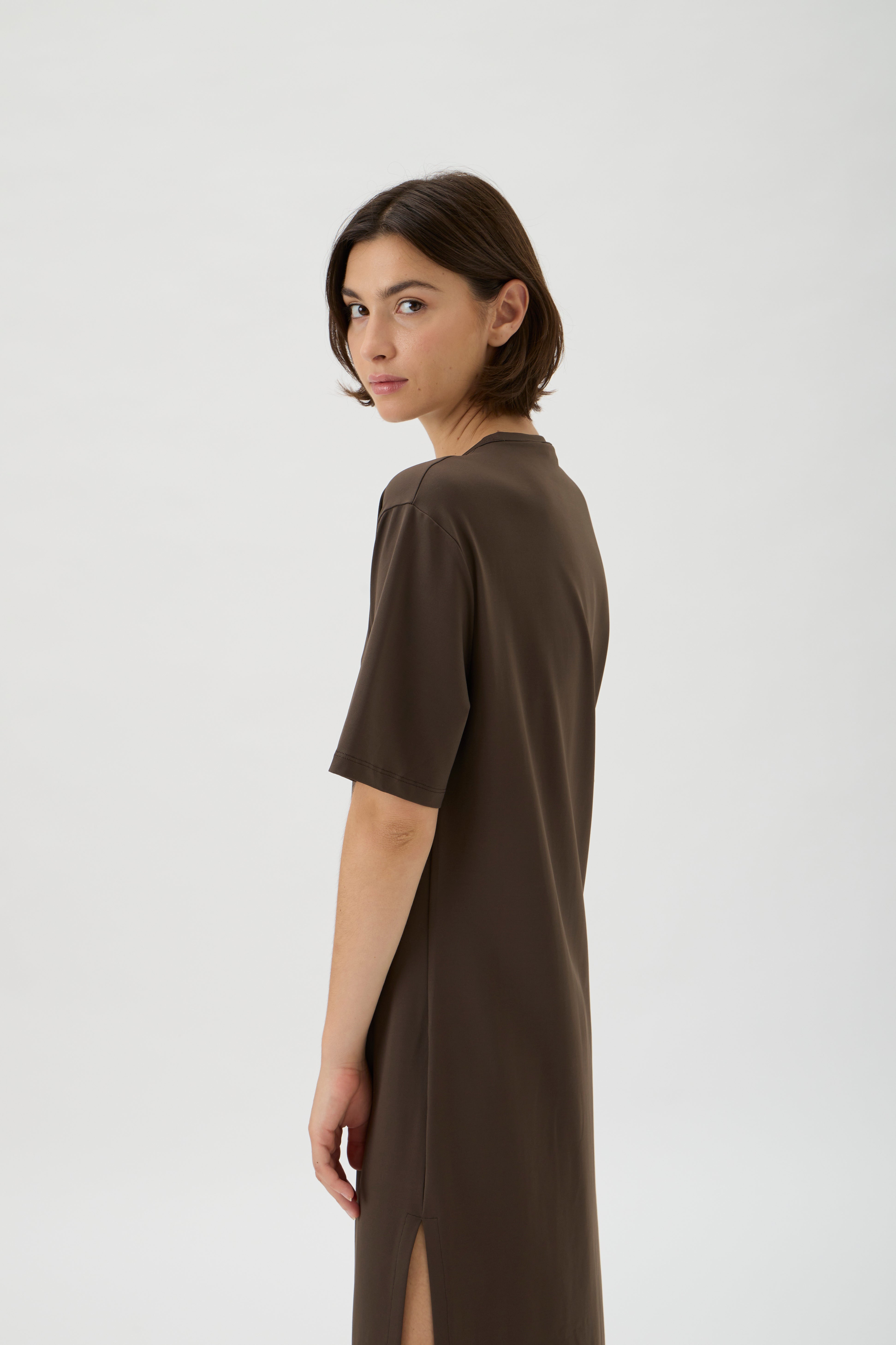 elise-gug-tshirt-dress-nilo-cioccolato-9516-side