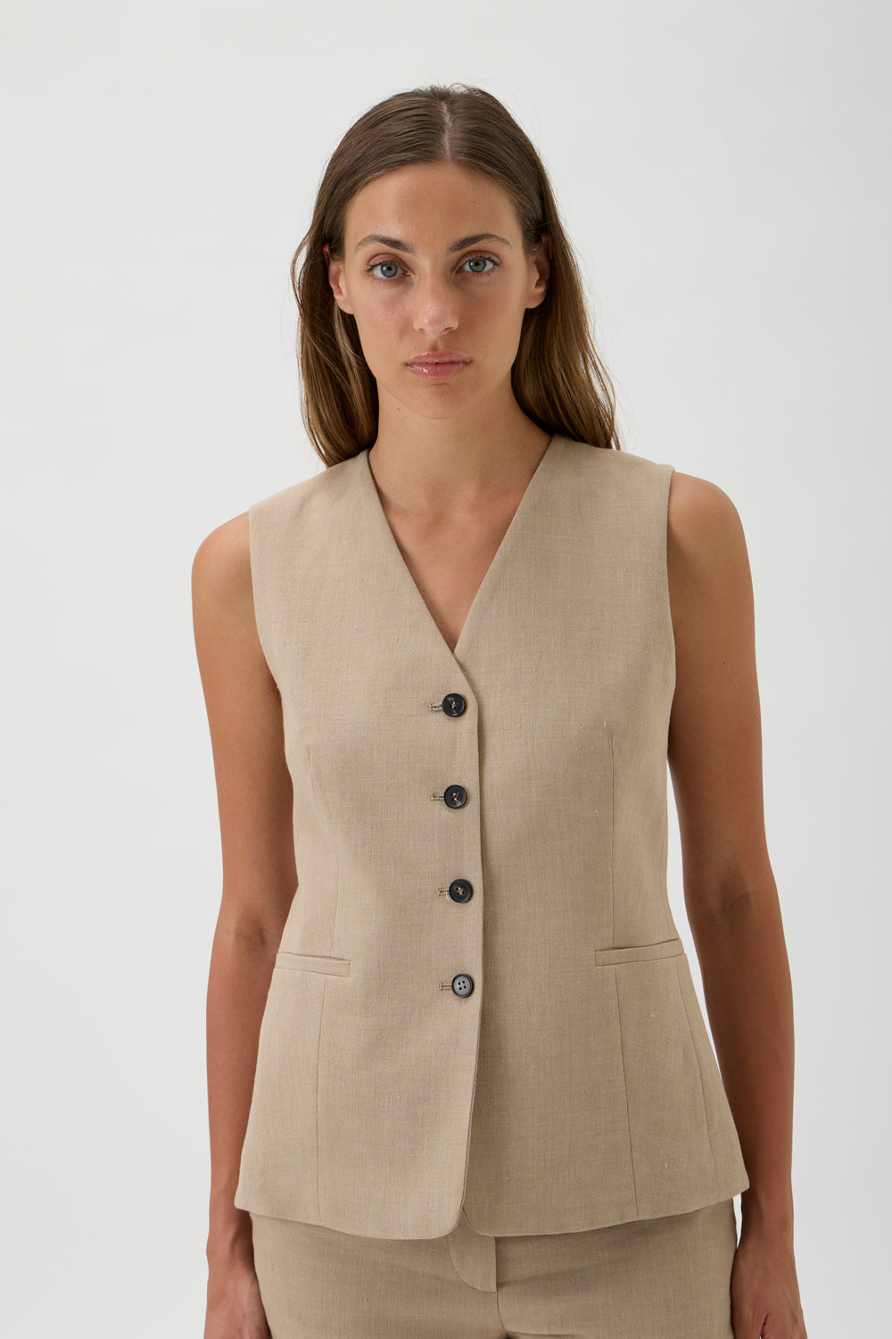 Classic Linen Waistcoat – Minorca 5043 Camello