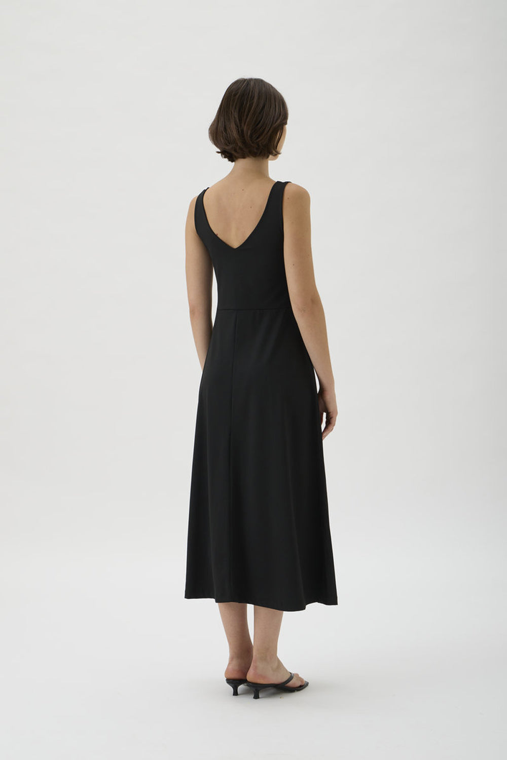 Flared Skirt Dress – Nair 9518 BLACK