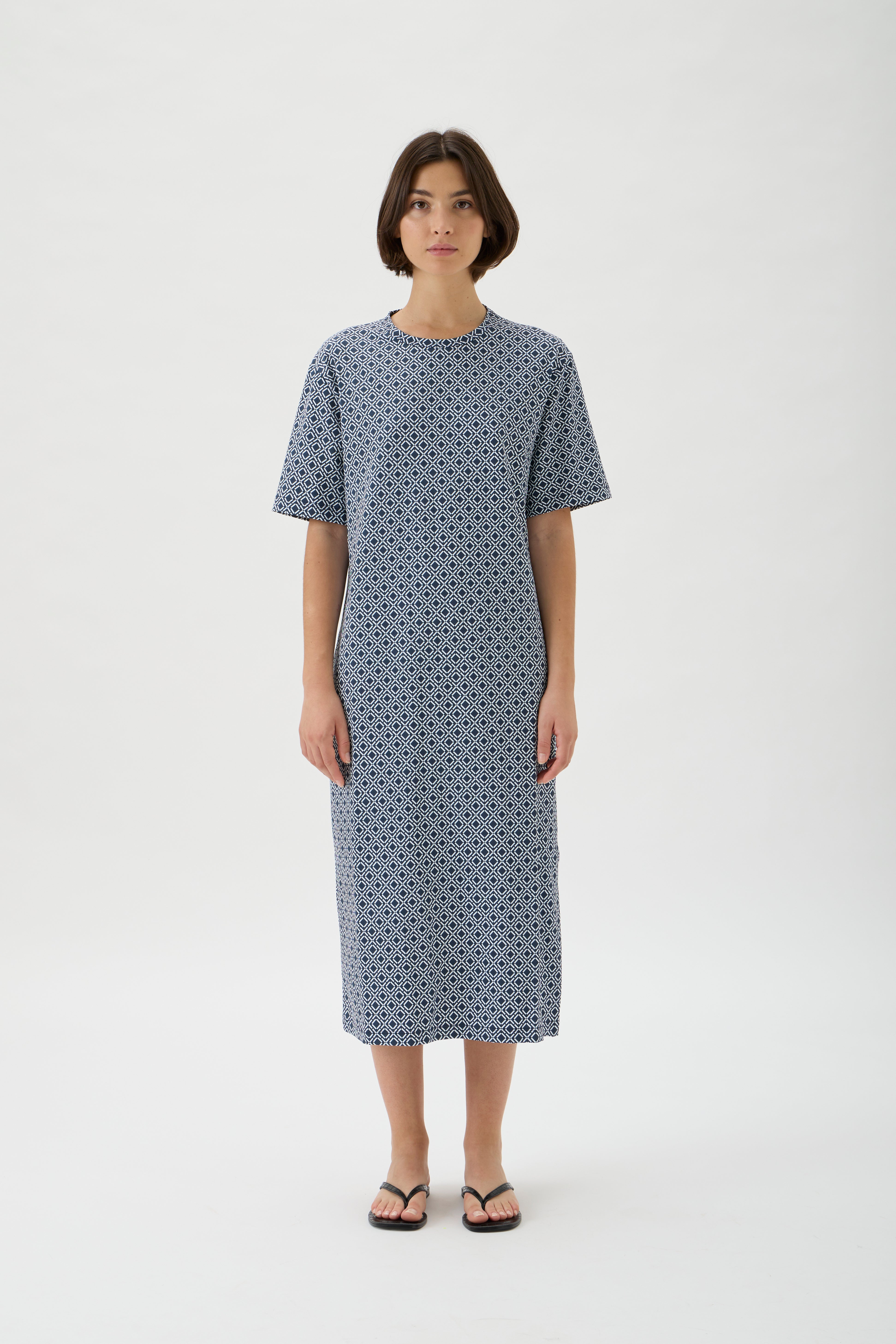 Long T-shirt dress in Nair Print Blue Crew jersey – ELISE GUG 9516