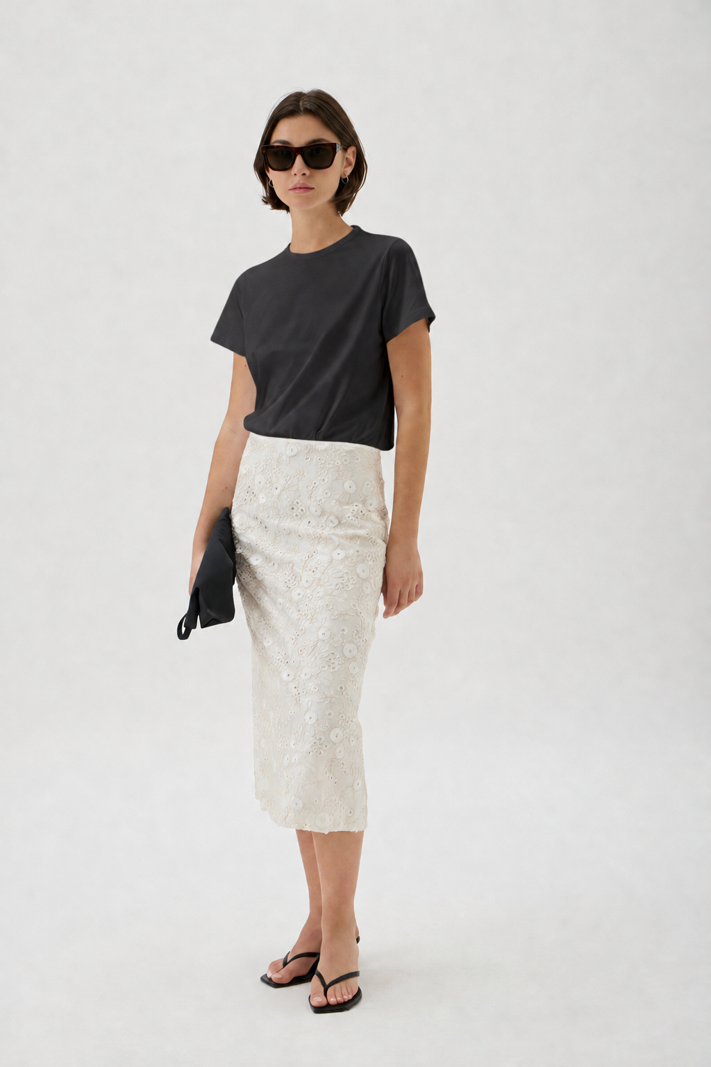 Luxury Black T-Shirt in Soft Stretch Jersey | ELISE GUG - 1166 Nair Black