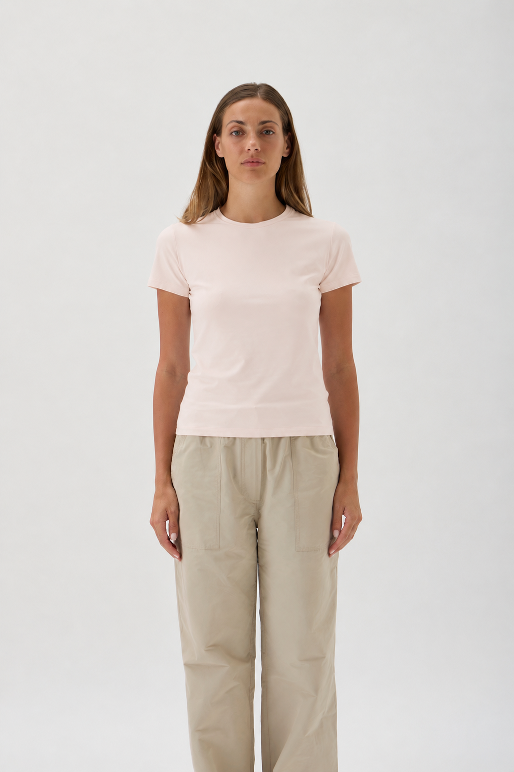 ELISE GUG short-sleeve fitted T-shirt in Nilo Cipria – style 1002, front full length view