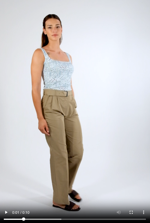 Elise Gug double-layer tank top NILO Print Verde – video still showing movement and drape of luxury jersey