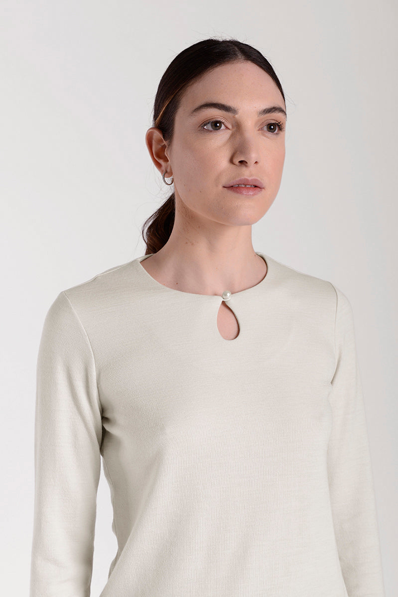 Blouse with a pearl button detail front, long sleeves - Cream