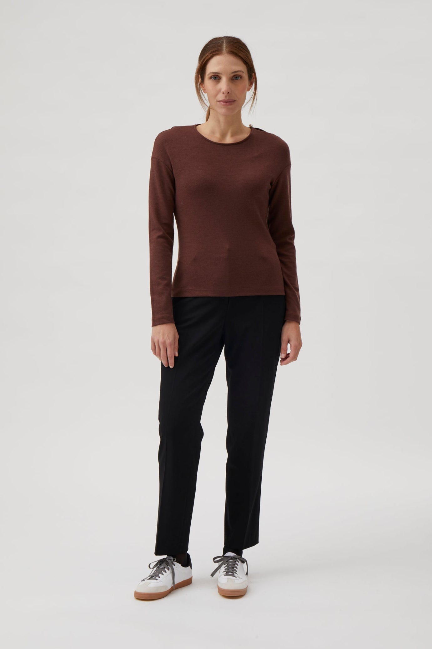 Loose fit blouse with round neck - Castagne