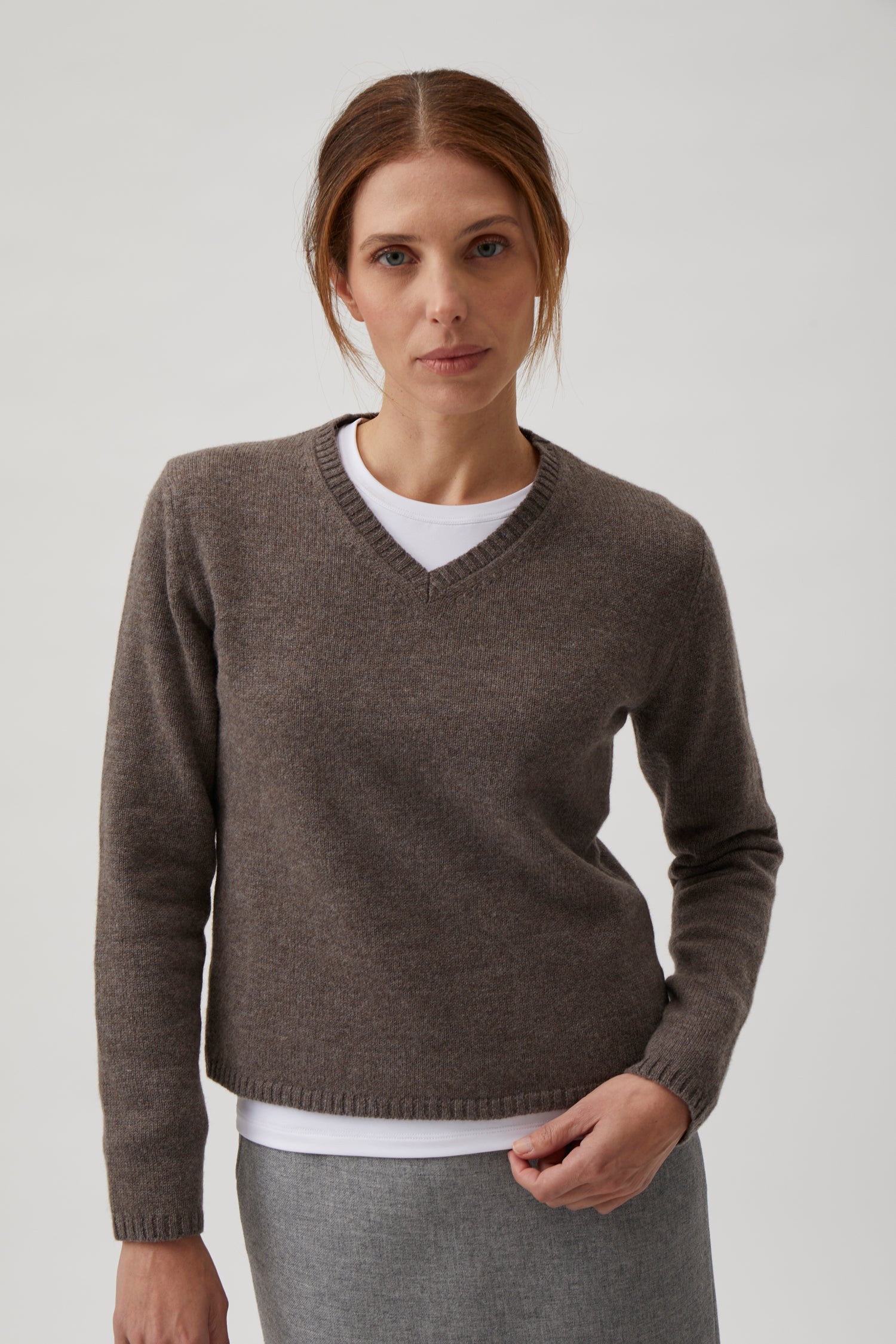 Sweater with v-neck - Marrone melange