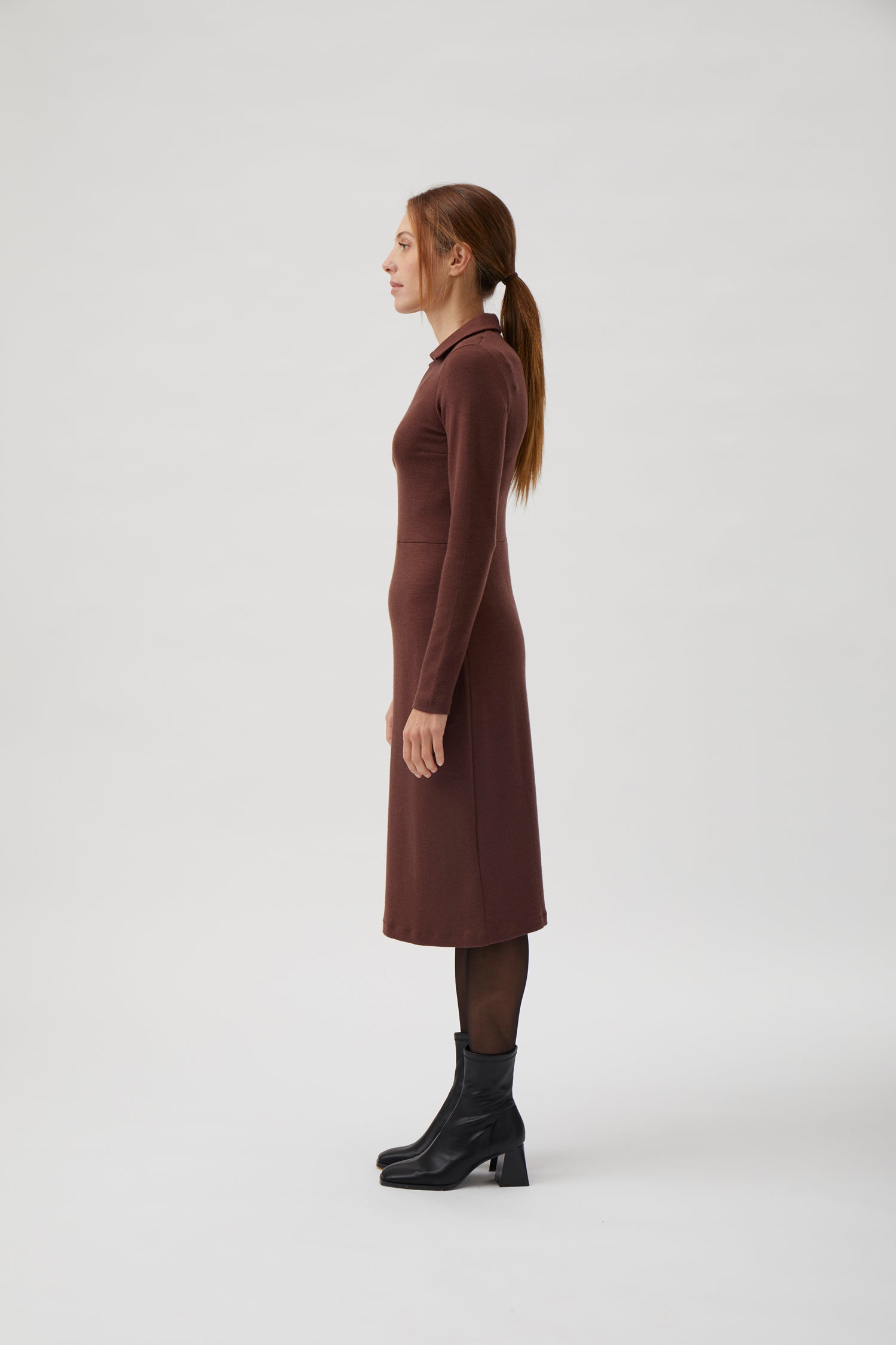 Long sleeve dress with v-neck - Castagne