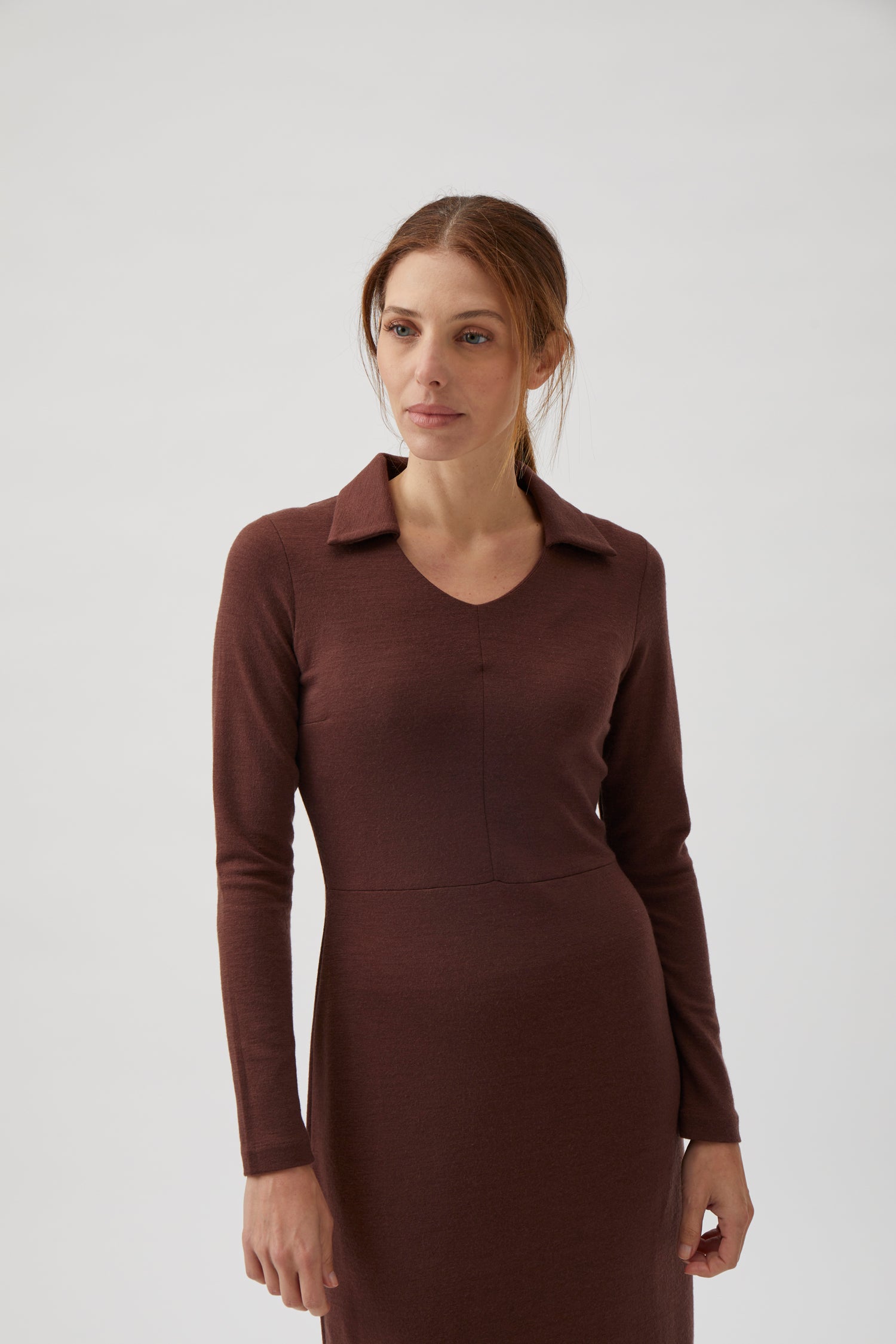 Long sleeve dress with v-neck - Castagne