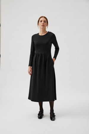 Classic Gug dress, long - Black