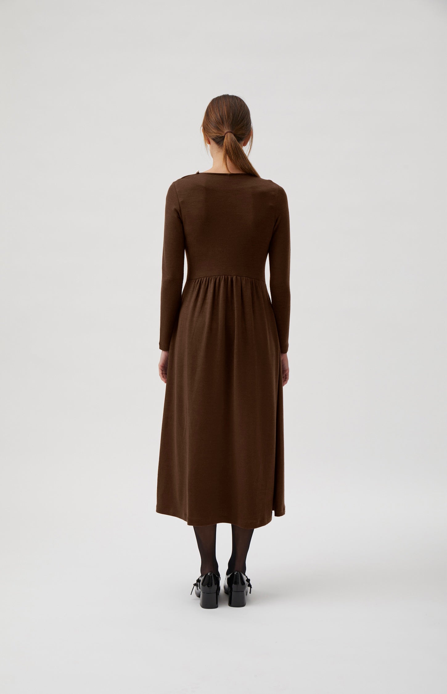 Classic Gug dress, long - Chocolate