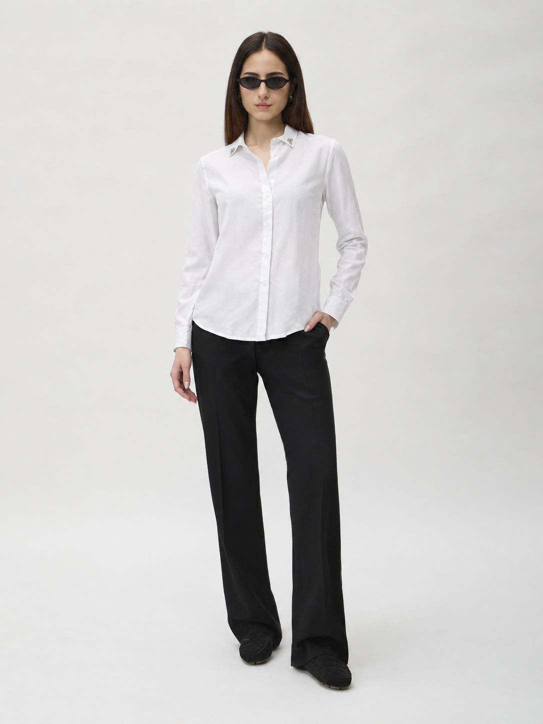 Shirt with Pin on Collar in Bormio – 2207P White