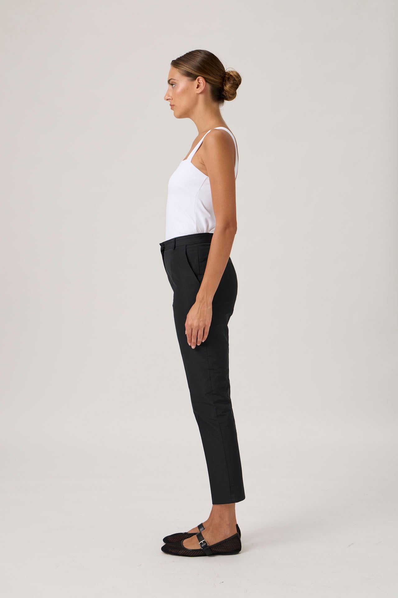 Tailored High-Waist Pants - Black