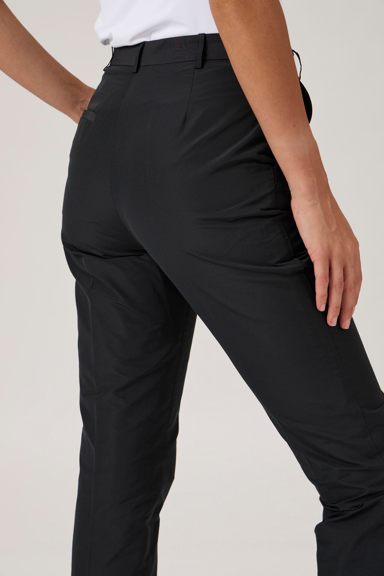 Tailored High-Waist Pants - Black