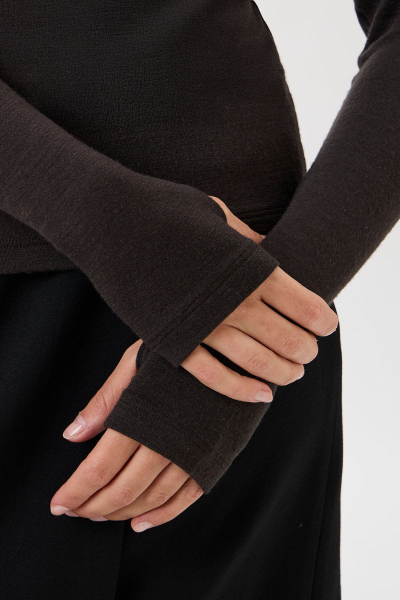 Classic T-shirt blouse detail at wrist - 1168 Cioccolato