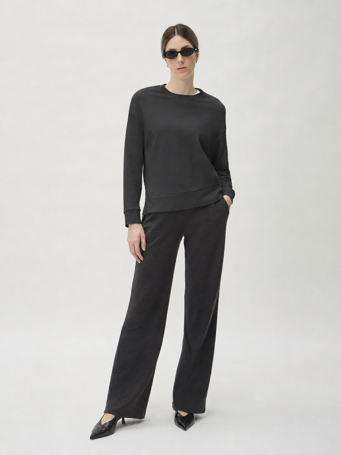 Sweatshirt in Darfo – 1193 Black