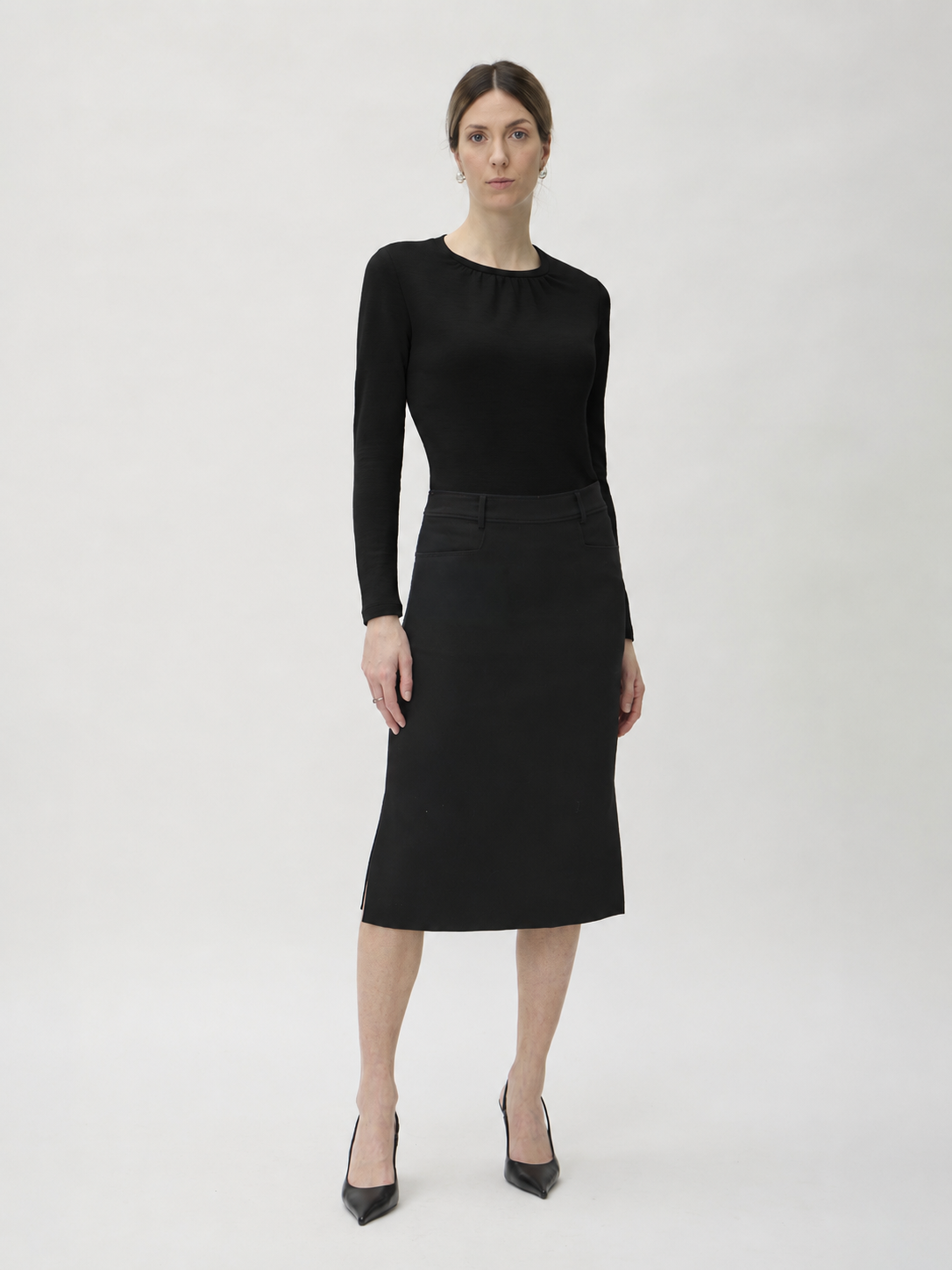 Blouse Wrinkled Neckline in Darfo – 1200 Black