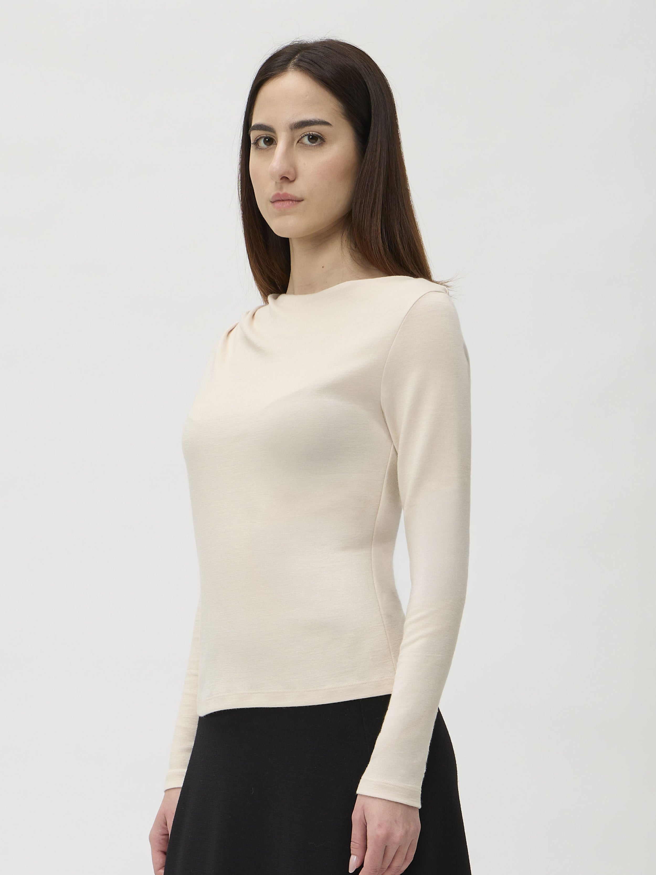 Blouse with Shoulder Pleats in Darfo 1201 Cream – model back view – ELISE GUG