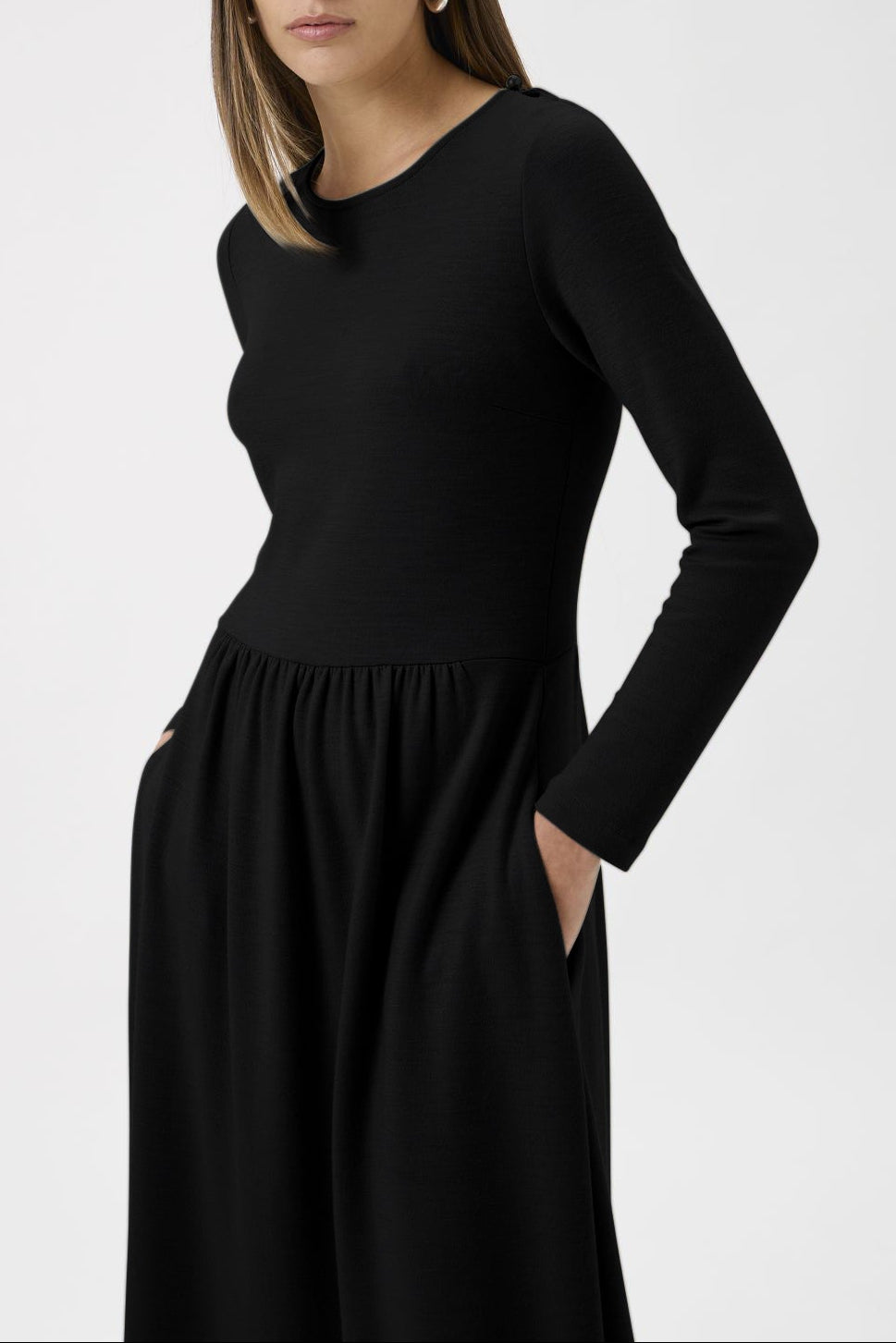 Gug Dress Open Round Neck Long Sleeves Medium - 9483 Black