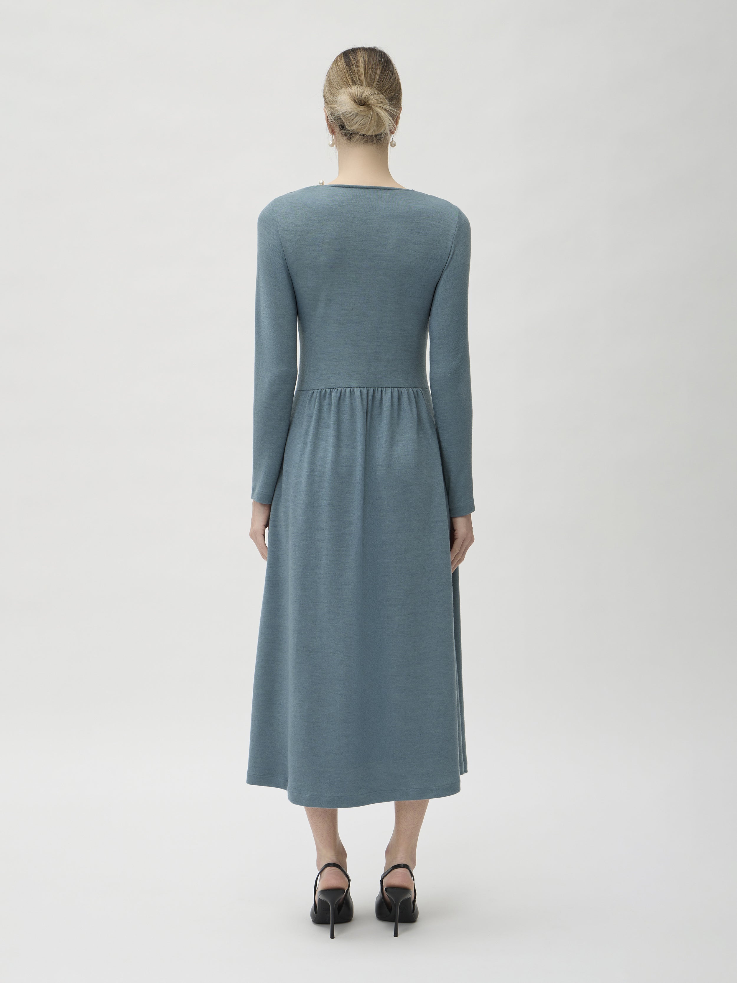 Dress Long Wrinkled at Waist in Darfo – 9483 Green Blue