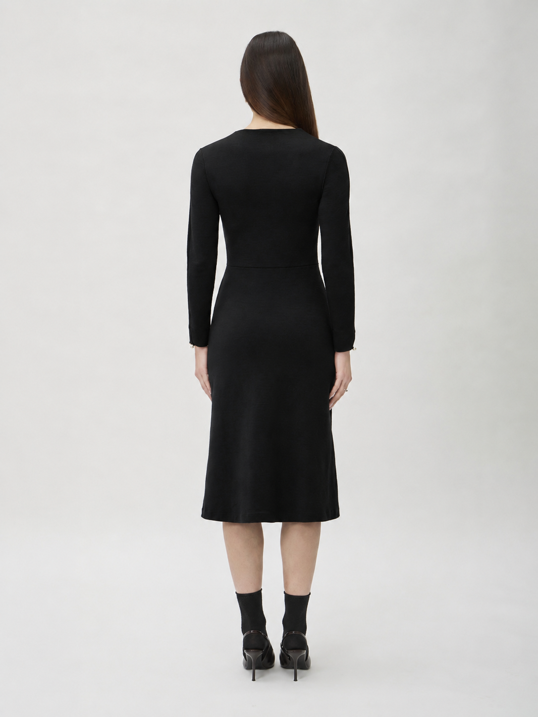 Dress with Pearl Buttons Front in Darfo – 9525 Black