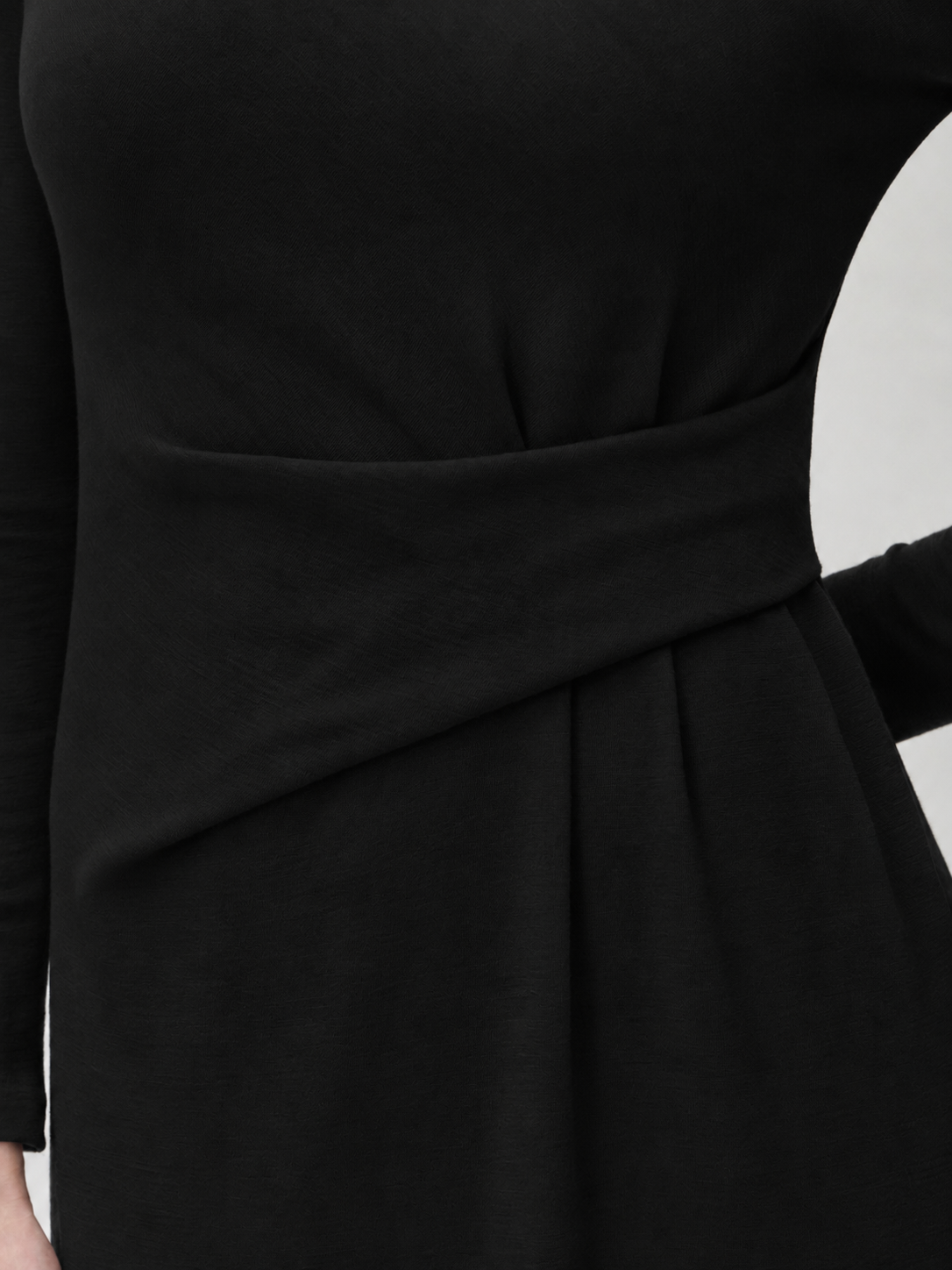 Dress with Waist Details in Darfo – 9526 Black