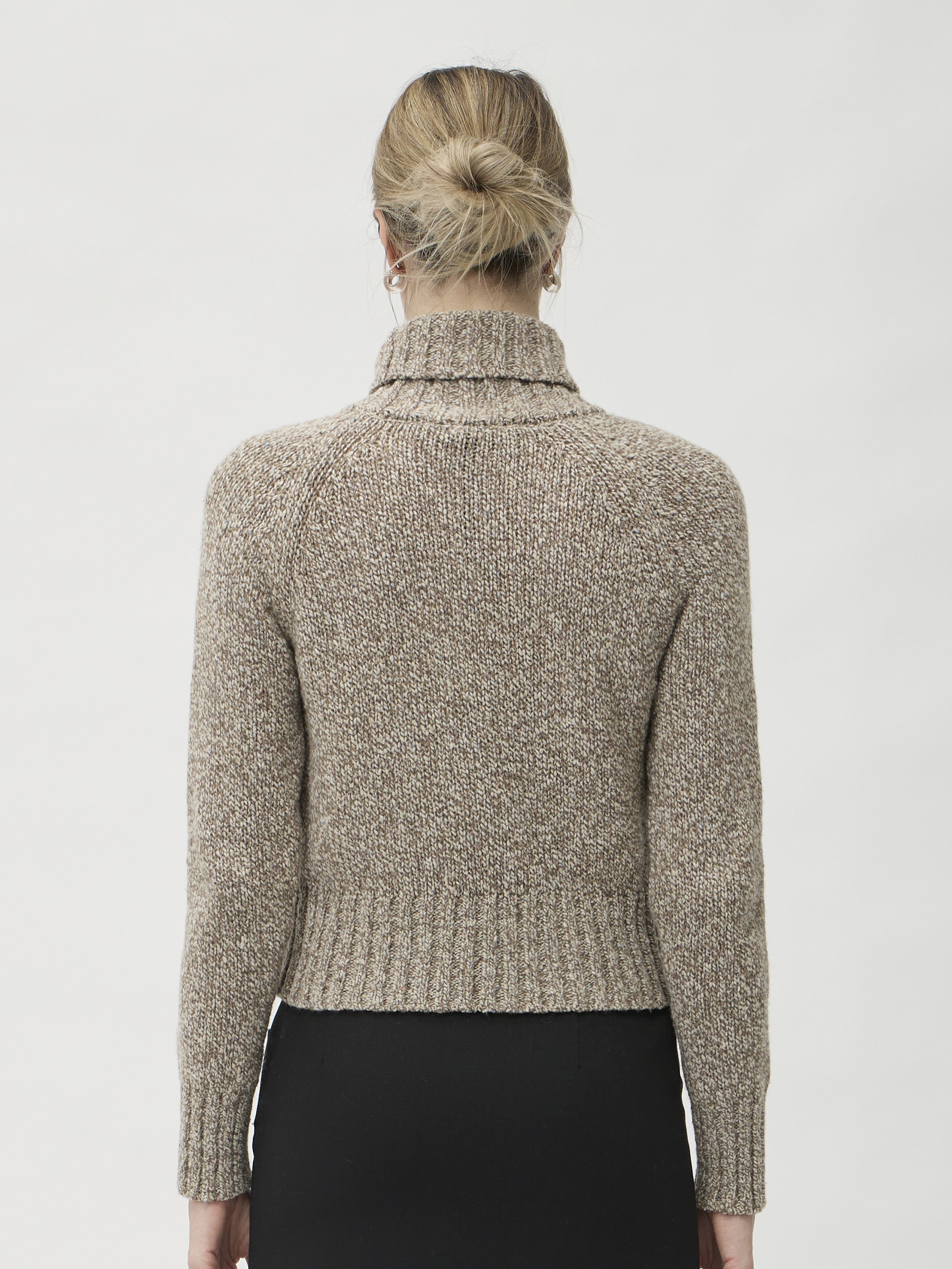 ELISE GUG Sweater with High Collar in Dixit 7083 Beige Melange – back view showing turtleneck and knit texture