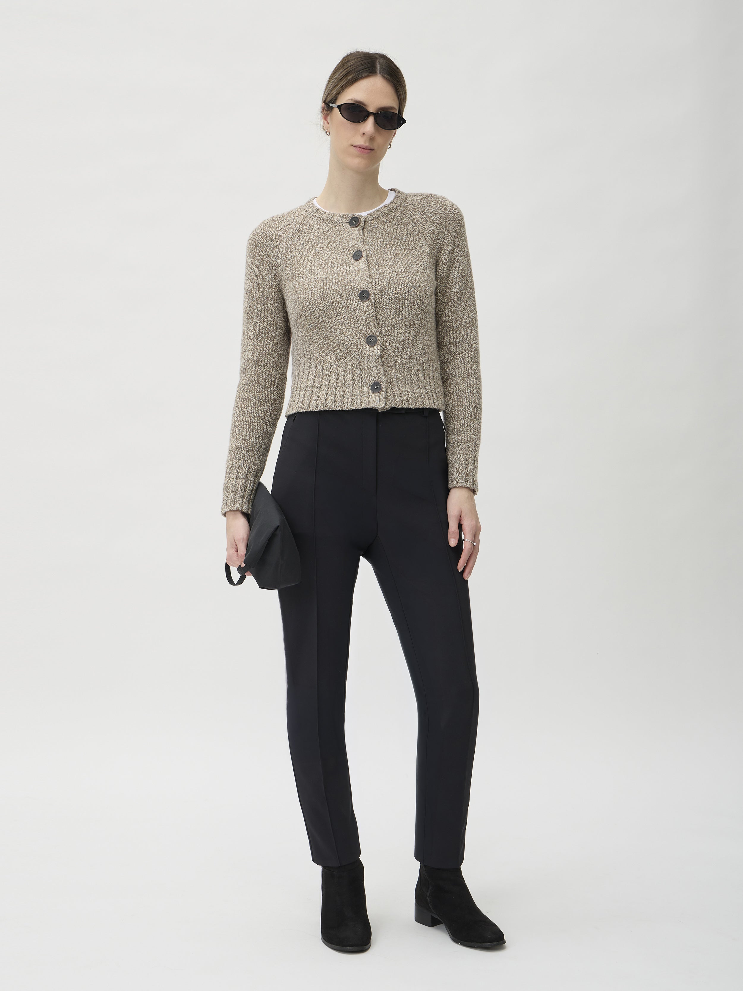 ELISE GUG Cardigan in Dixit 7084 Beige Melange – worn with black trousers, full length view