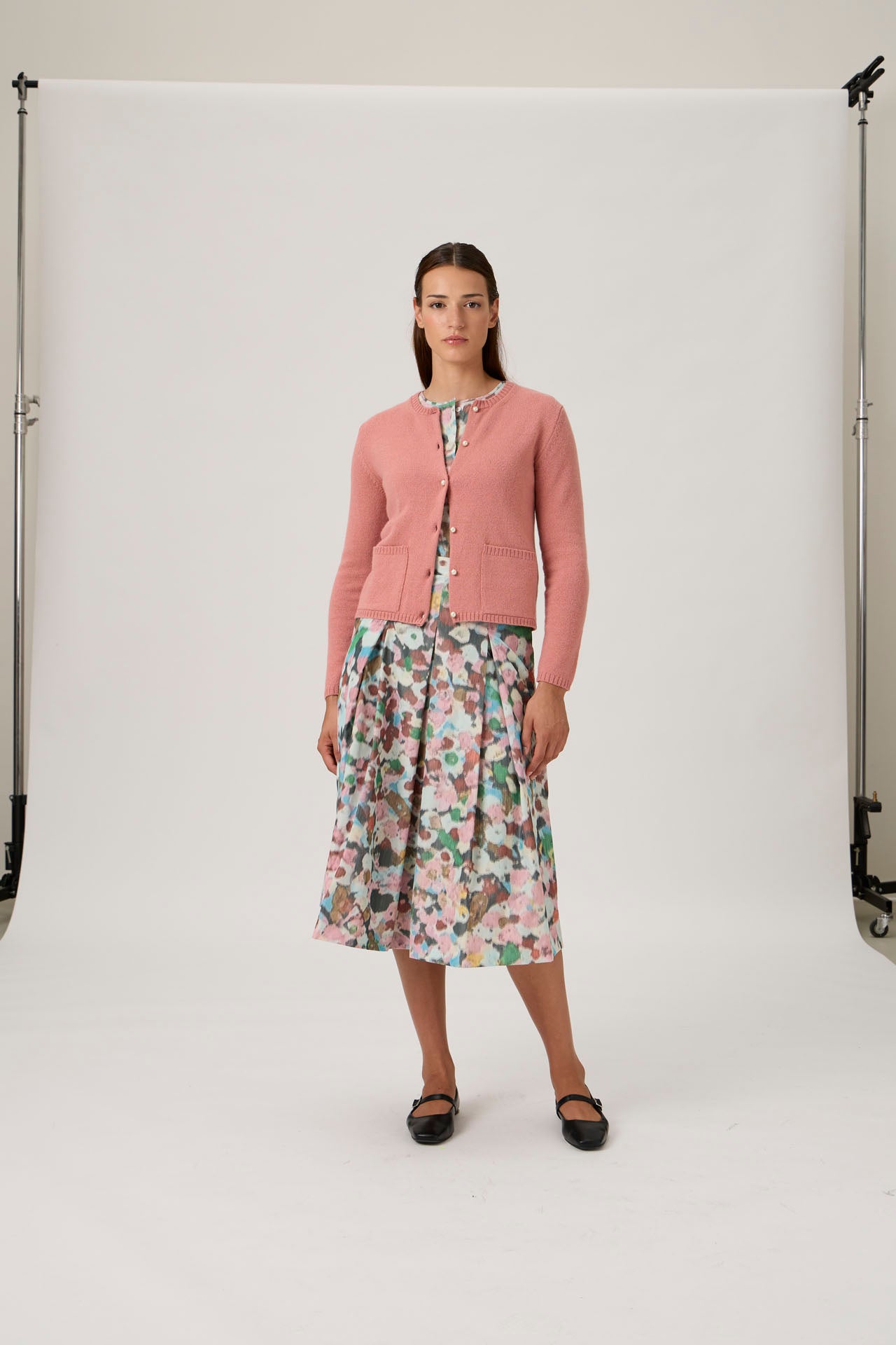 Soft Wool-Cashmere Sweater with Patch Pockets - Antica Rosa