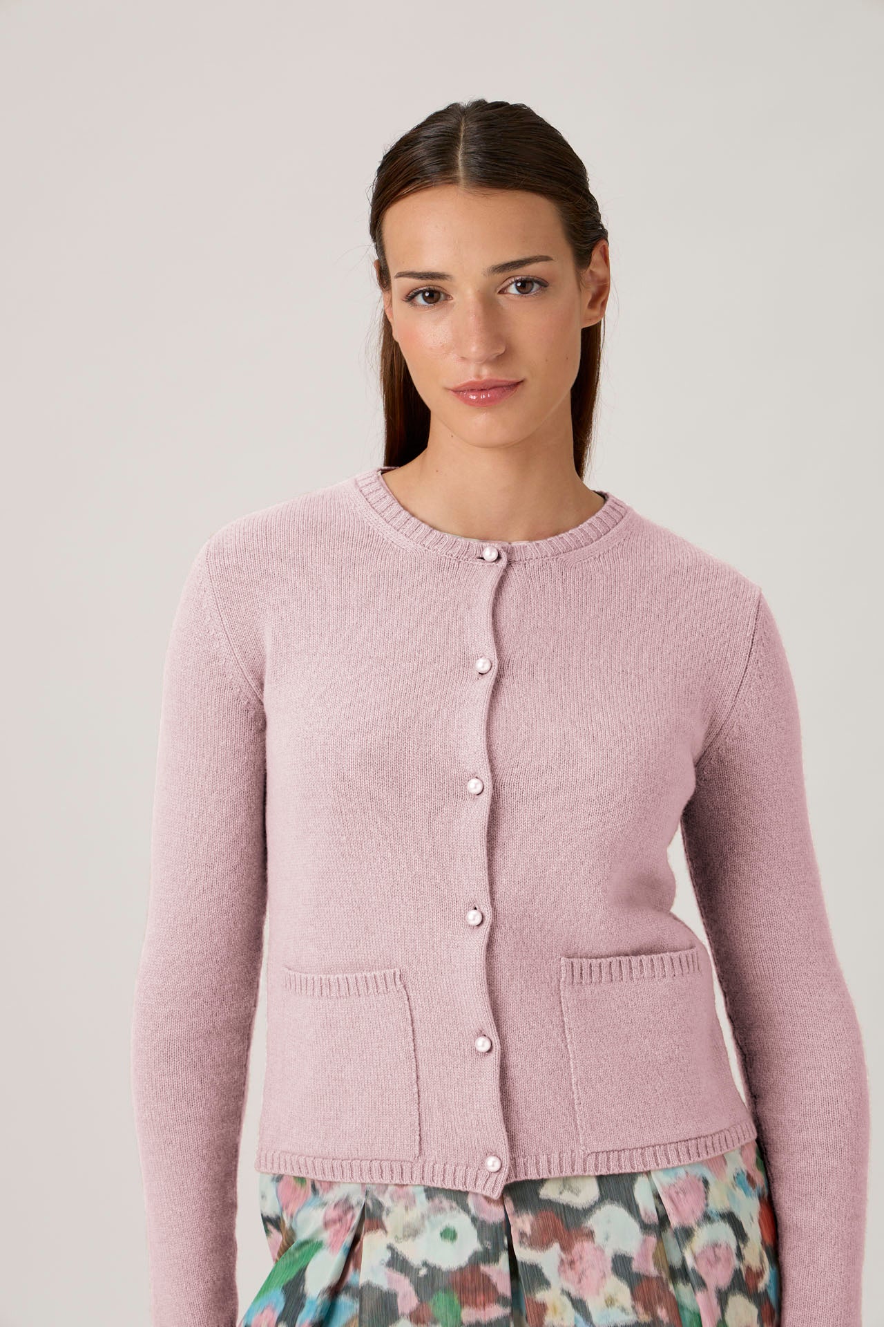 Soft Wool-Cashmere Cardigan with Pearl Buttons - Rosa