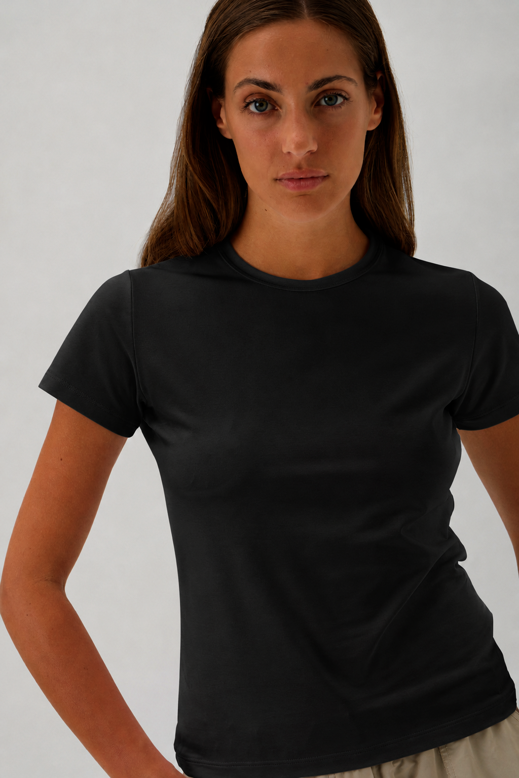Short Sleeved Fitted T-shirt In Nilo - 1002 Black