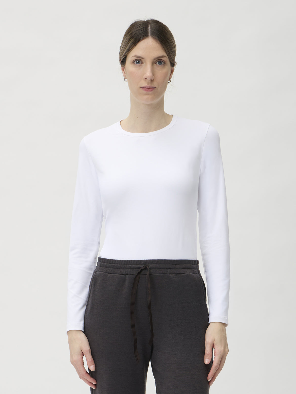 Long-Sleeve Fitted T-Shirt in Nair – 1002ML White