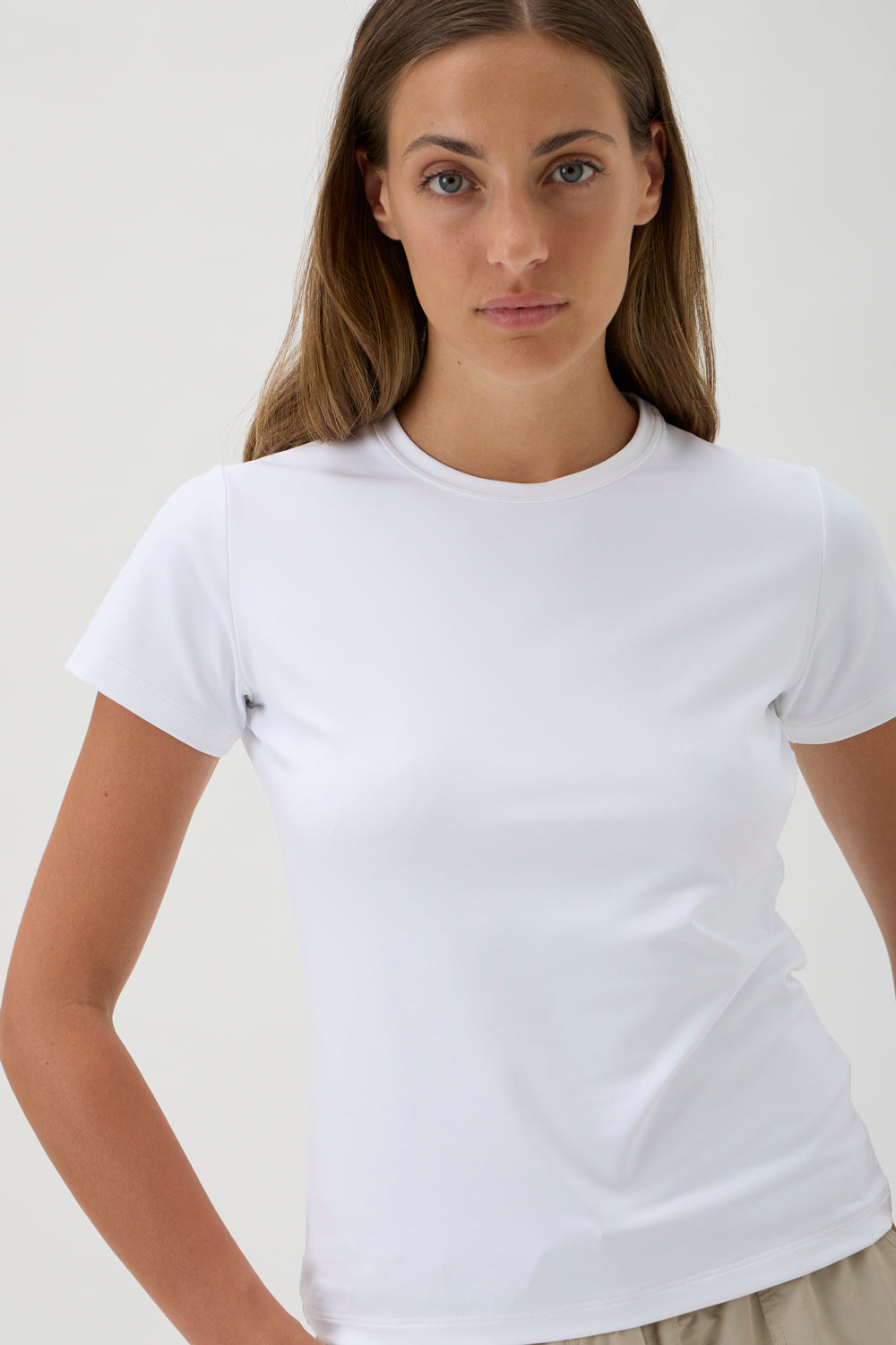 Short-Sleeve Fitted T-Shirt in Nair - 1002 White
