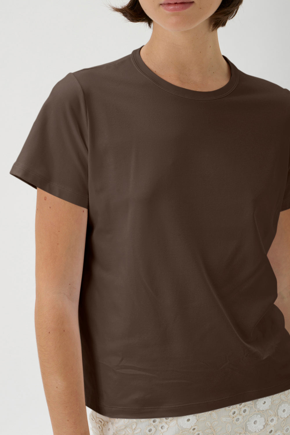 Loose Fitted Classic T-shirt - Nair 1166 Cioccolato